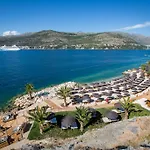 Adriatic Apartment *