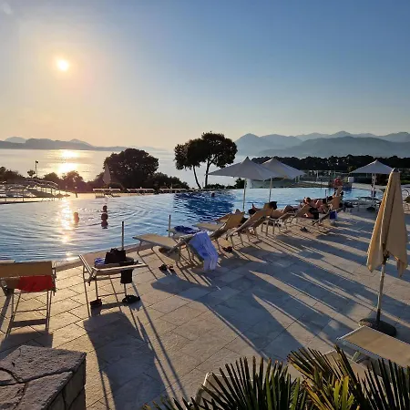 Adriatic Apartamento *