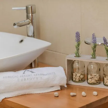 Adriatic Apartamento *